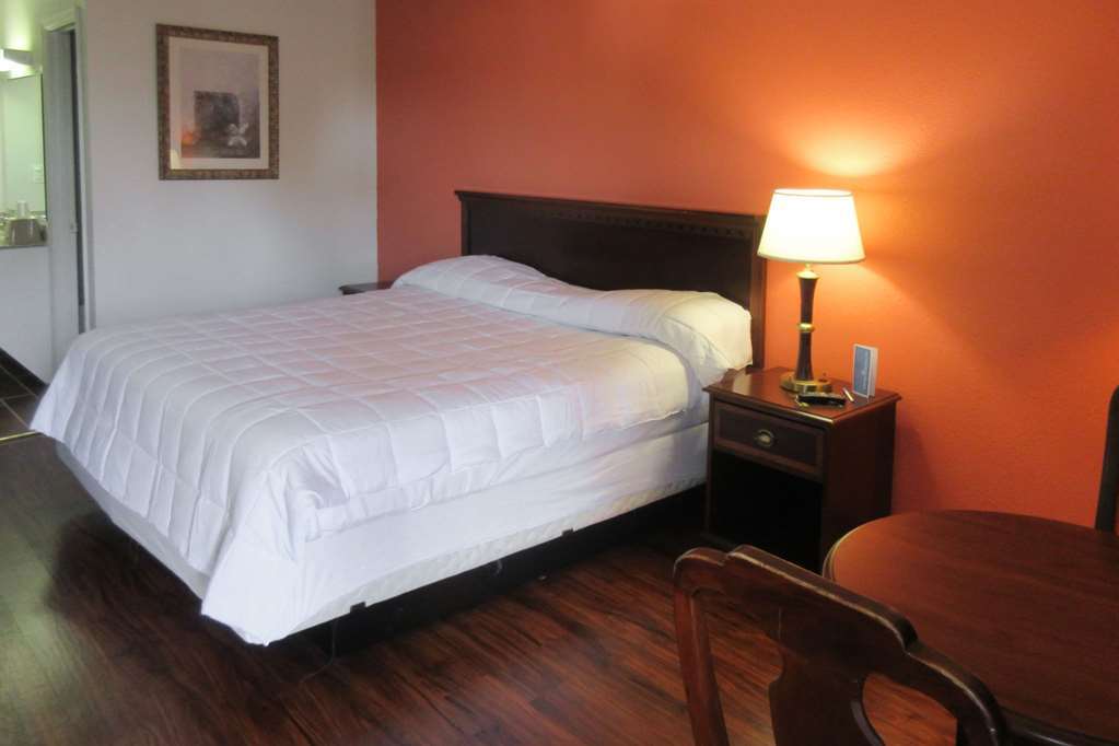 Quality Inn & Suites Apex-Holly Springs Quarto foto